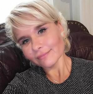 Meet your Posher, Elena